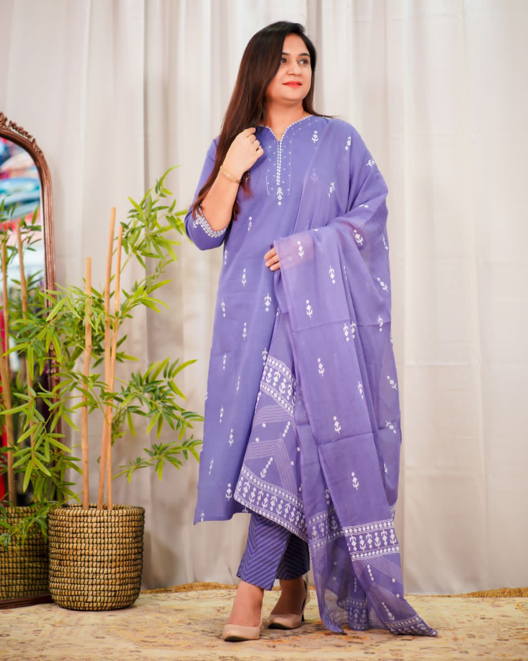 LAVENDER COTTON SUIT