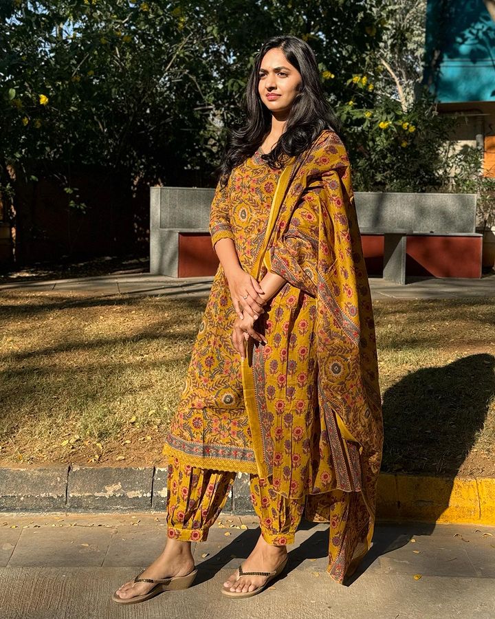 MUSTARD FLORAL PRINT AFGHANI SUIT SET