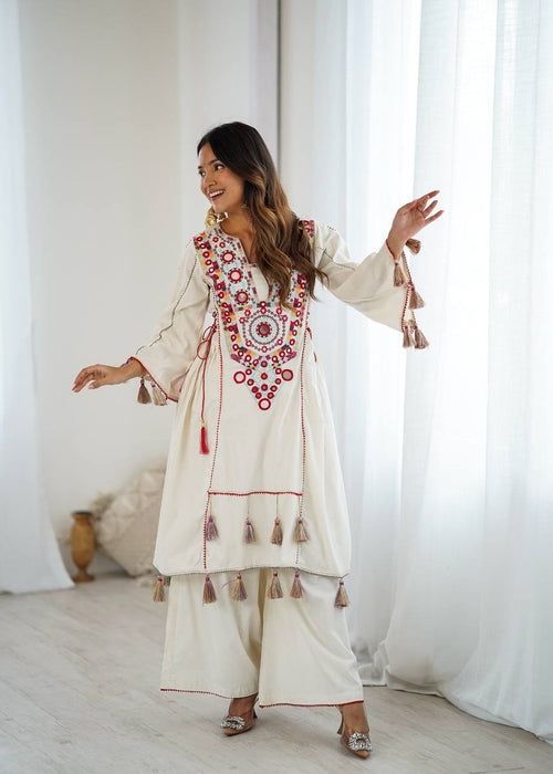 2-Piece Stylish Ensemble: Includes a well-fitted top and coordinated bottom