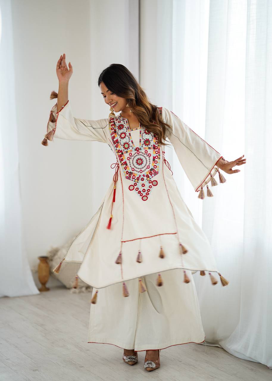 2-Piece Stylish Ensemble: Includes a well-fitted top and coordinated bottom