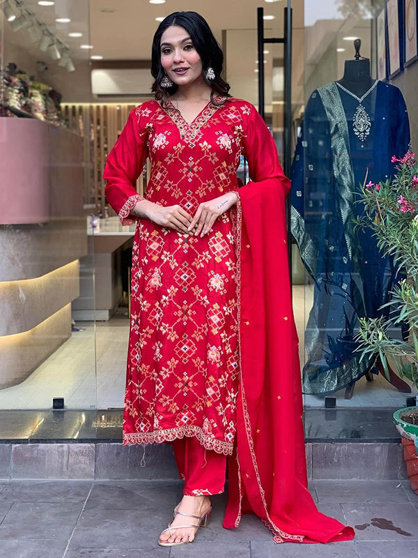 Red Viscose Printed Kurti With Pant & Dupatta Set