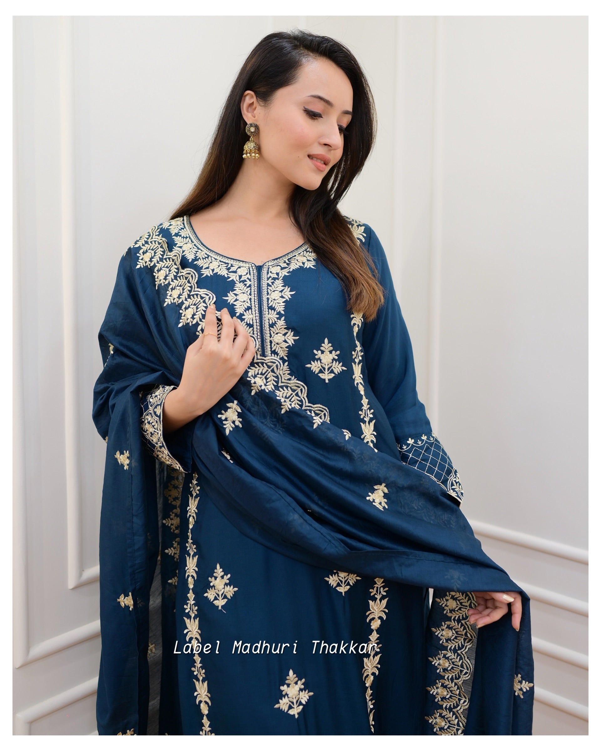 Peacock Blue Thread Embroidered Muslin Suit