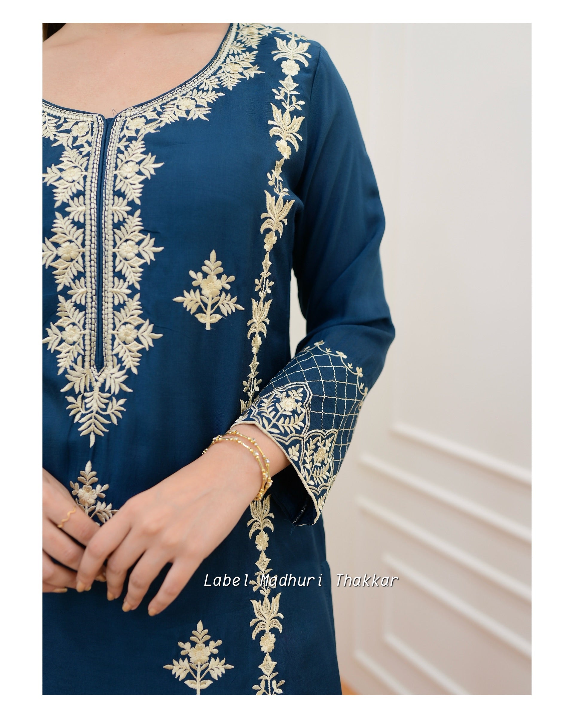 Peacock Blue Thread Embroidered Muslin Suit
