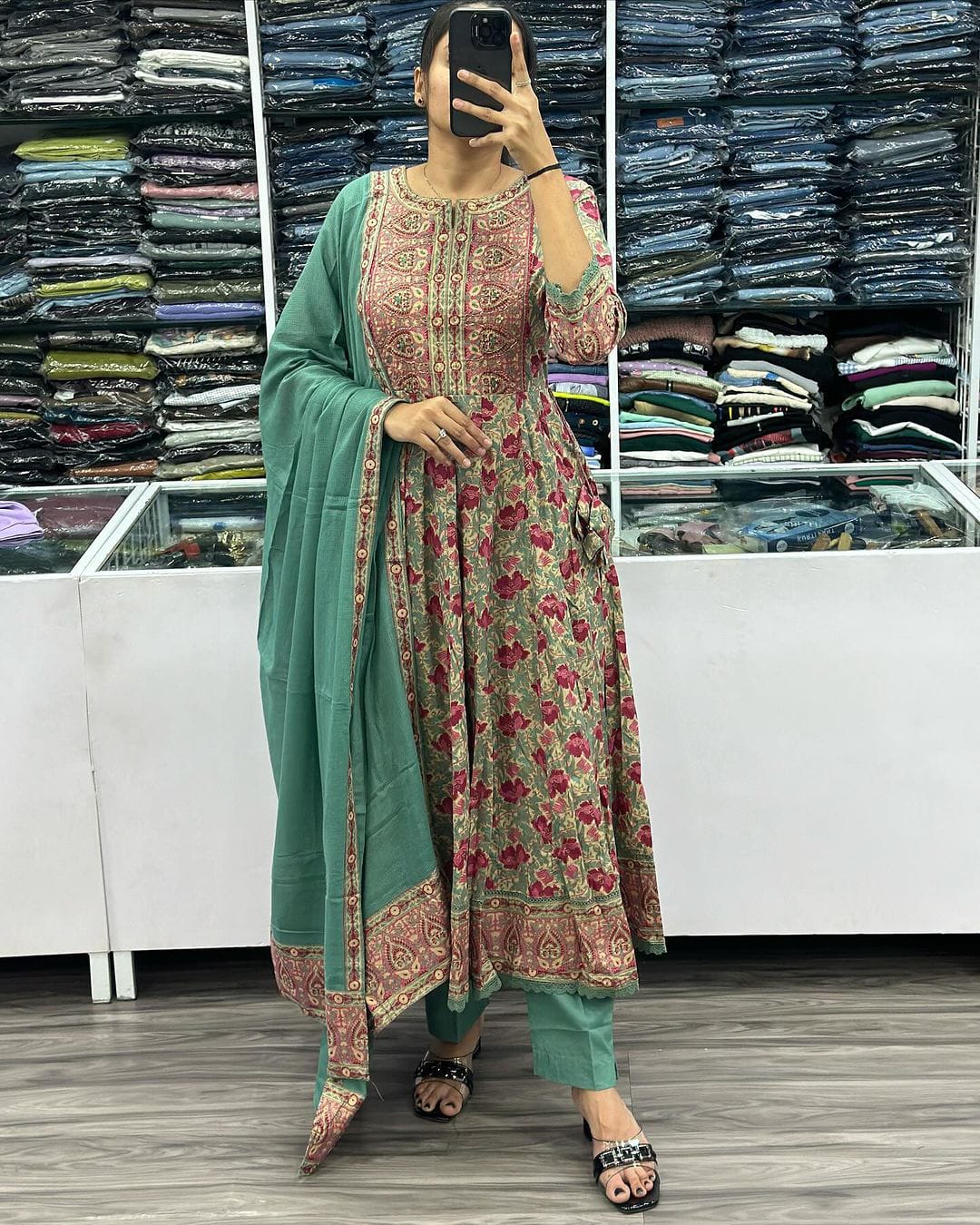 TEAL GREEN VOLUMINOUS ANARKALI SUIT SET