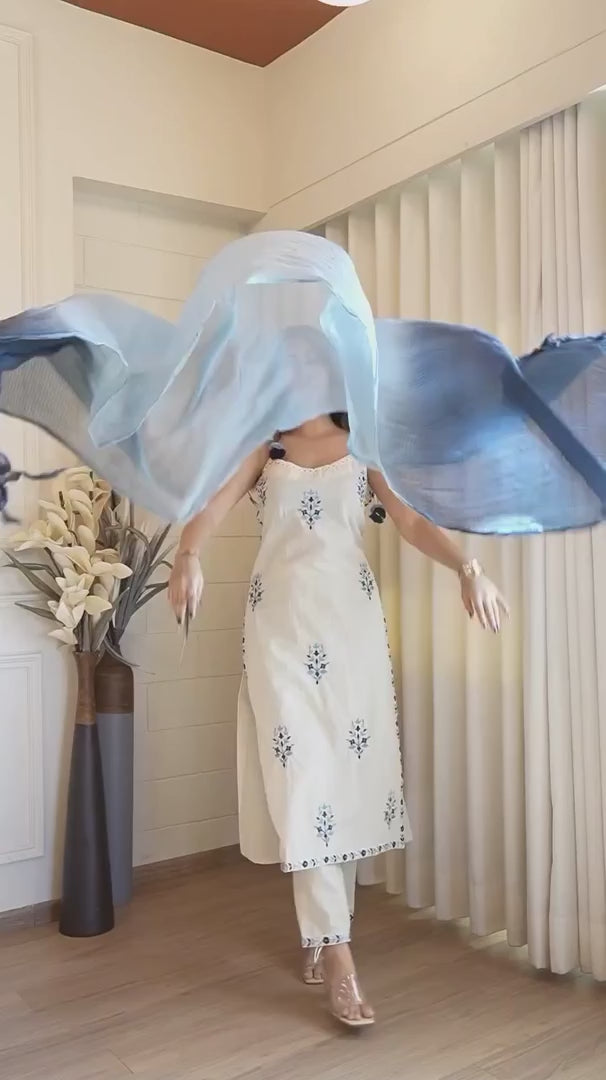 EXCLUSIVE STRIPPED KURTI AND PANT IN COTTON WITH DUPATTA